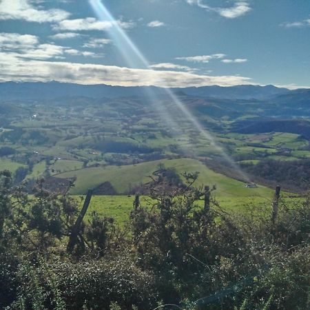 Gites Mendiburia Iholdy Dış mekan fotoğraf